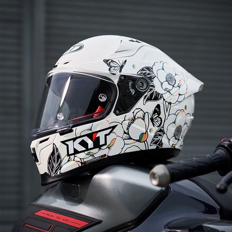 Carbon Fiber Lightweight Motorcycle Helmet - Helm Motor Serat Karbon HOT KYT